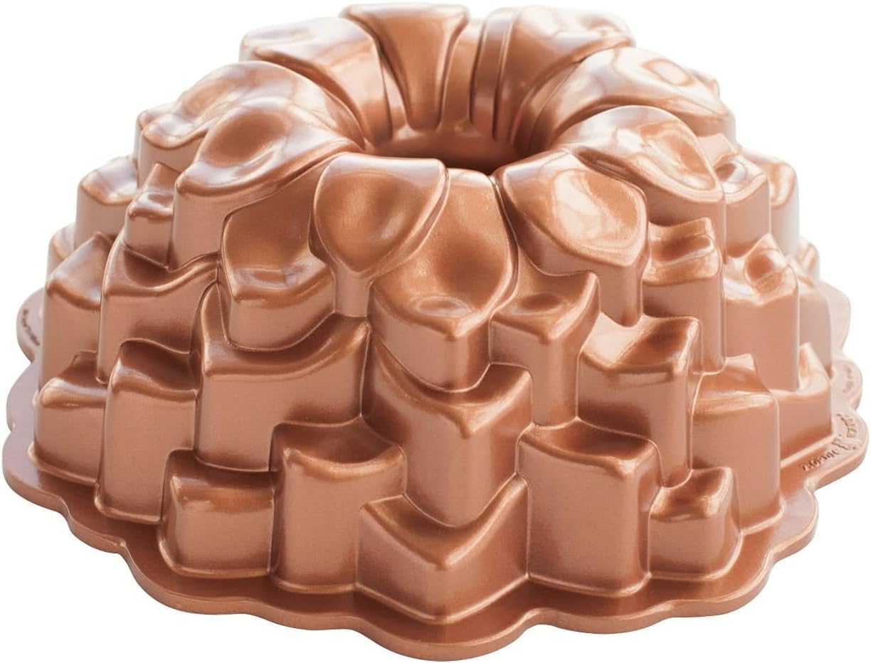 Nordic Ware Blossom Bundt Pan Nordic Ware Blossom Bundt Pan